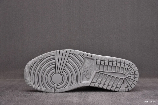 Jordan 1 553558-052 Shadow Low Toe 0821